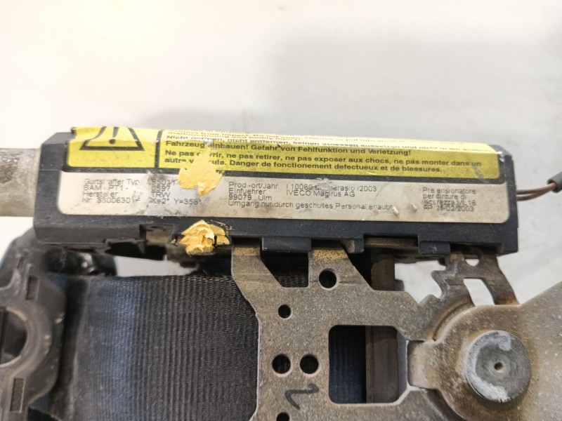 Recambio de cinturon seguridad delantero derecho para iveco daily iii furgoneta 35 s 13 v,35 c 13 v referencia OEM IAM 500324291