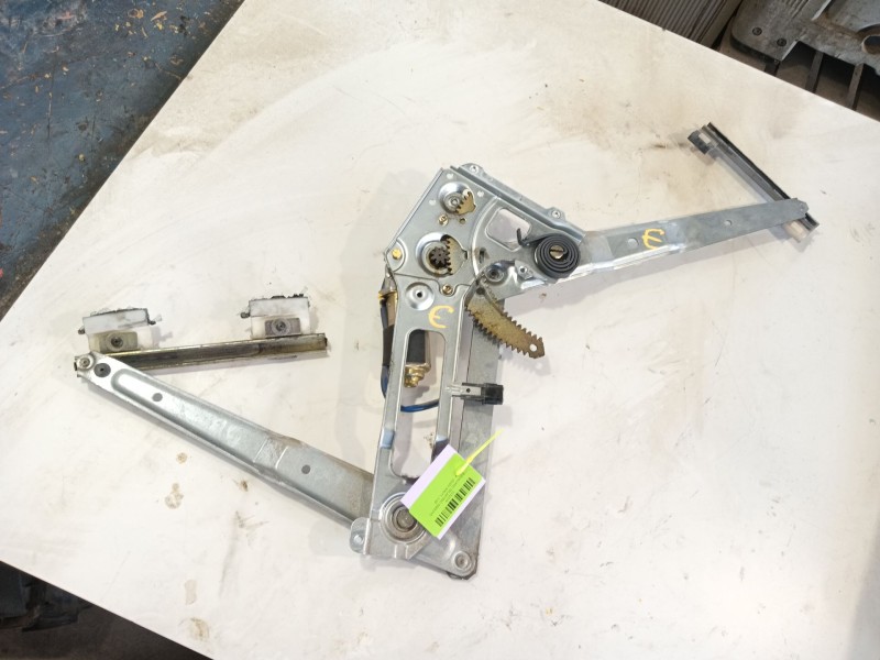 Recambio de elevalunas delantero derecho para isuzu npr77l 3.0d referencia OEM IAM   