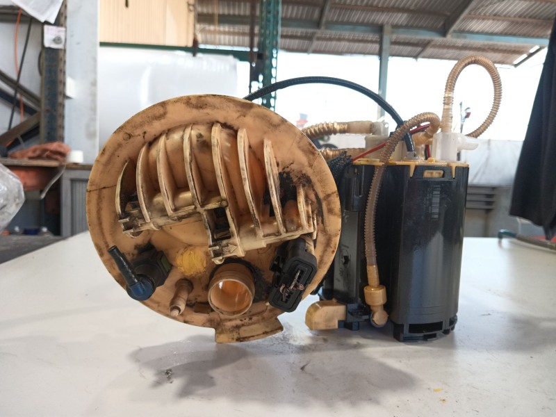 Recambio de aforador para land rover range rover sport i (l320) 3.0 d 4x4 referencia OEM IAM   