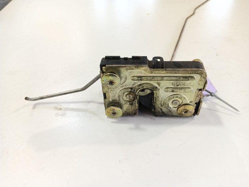 Recambio de cerradura puerta delantera izquierda para iveco daily iii furgoneta 35 s 13 v,35 c 13 v referencia OEM IAM 500314255