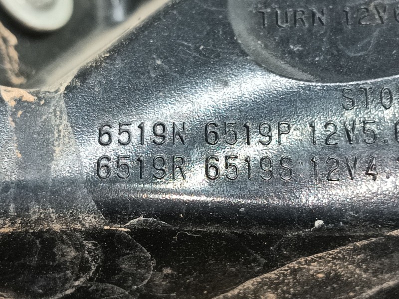 Recambio de piloto trasero izquierdo para mazda 3 hatchback (bp) 2.0 skyactiv-g m hybrid referencia OEM IAM   