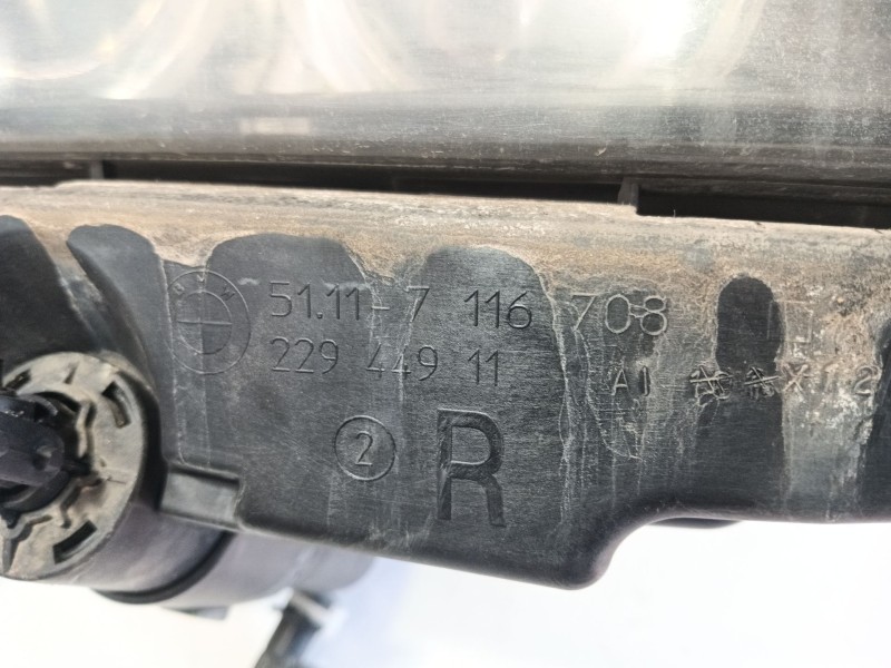 Recambio de faro derecho para bmw 3 (e90) 320 d referencia OEM IAM 63117161668  