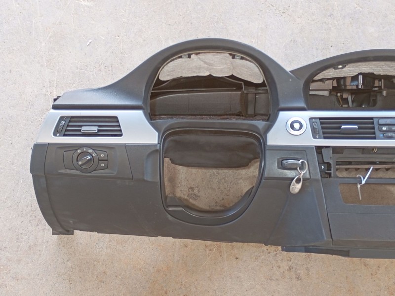 Recambio de salpicadero para bmw 3 (e90) 320 d referencia OEM IAM 51459120328  