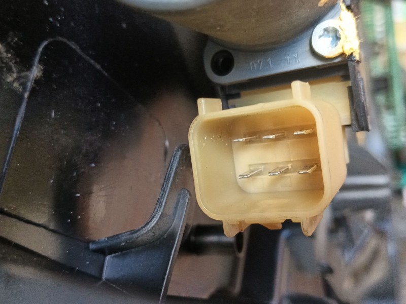 Recambio de elevalunas delantero izquierdo para ford fiesta vi (cb1, ccn) 1.6 tdci referencia OEM IAM 1742386  