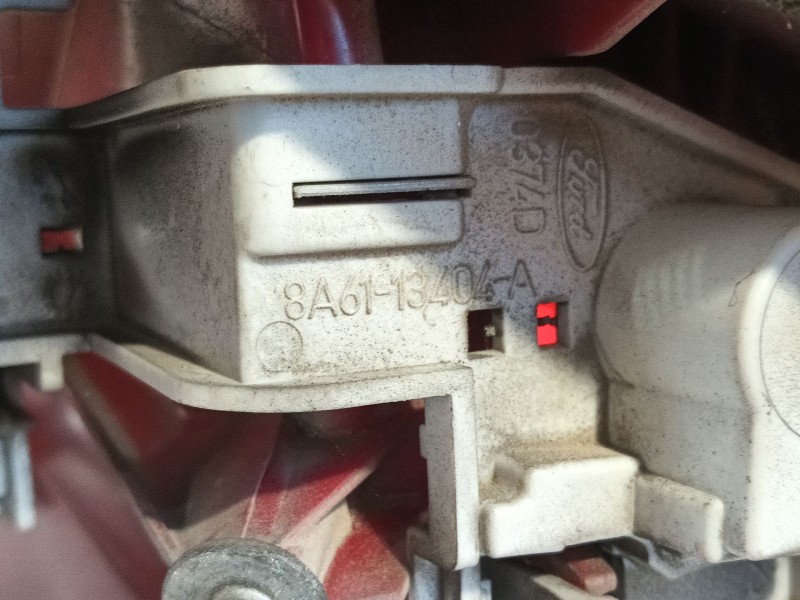 Recambio de piloto trasero derecho para ford fiesta vi (cb1, ccn) 1.6 tdci referencia OEM IAM 1709552  