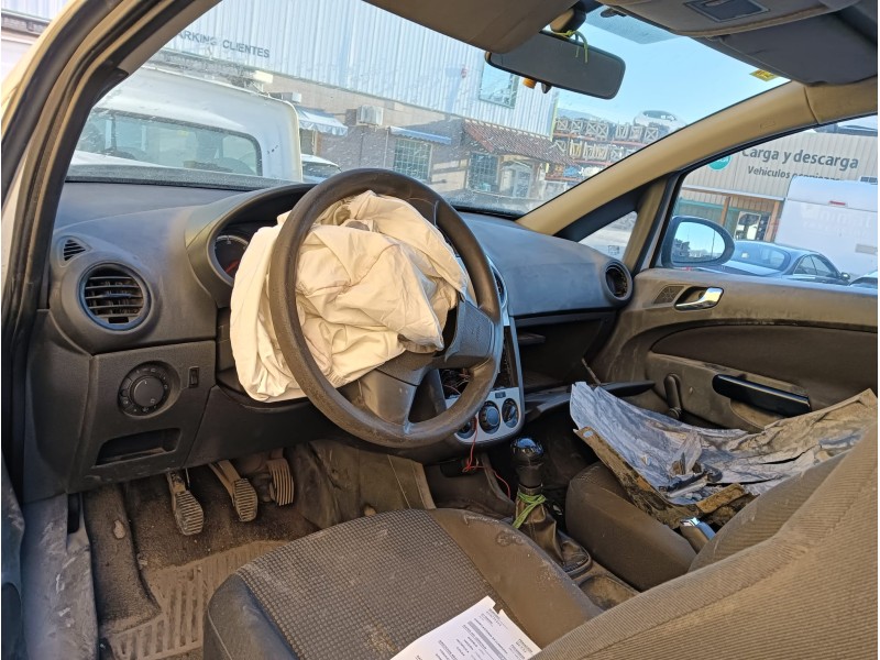 opel corsa d (s07) del año 2008