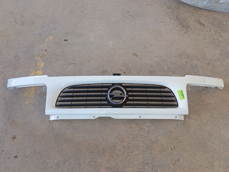 Recambio de rejilla delantera para opel movano a caja/chasis (x70) 2.5 dti (ed, hd, ud0, ud4) referencia OEM IAM   
