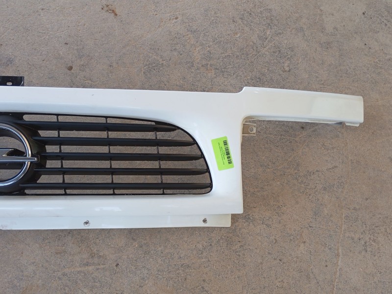 Recambio de rejilla delantera para opel movano a caja/chasis (x70) 2.5 dti (ed, hd, ud0, ud4) referencia OEM IAM   