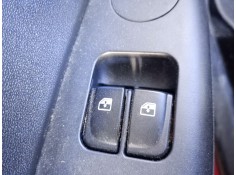 Recambio de mando elevalunas delantero izquierdo para hyundai i20 i (pb, pbt) 1.2 referencia OEM IAM 935701J000 202008159  2