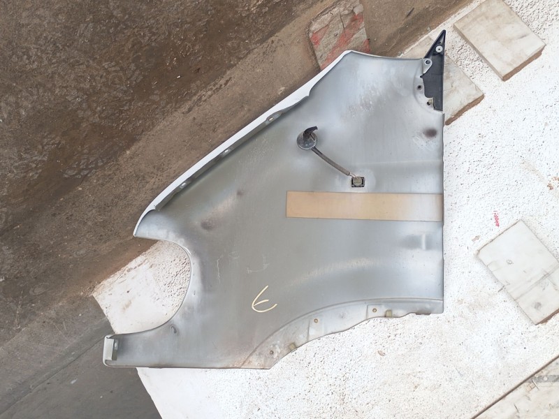 Recambio de aleta delantera derecha para opel movano a caja/chasis (x70) 2.5 dti (ed, hd, ud0, ud4) referencia OEM IAM 9121270  