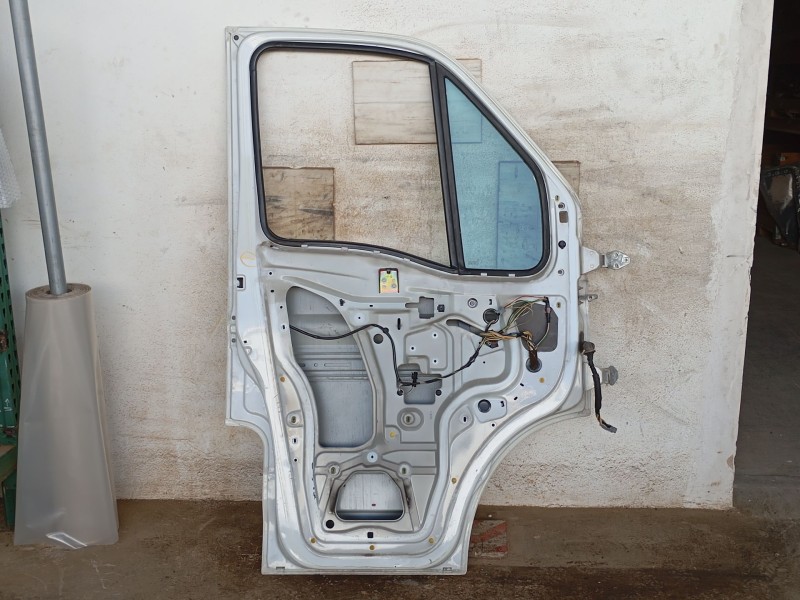 Recambio de puerta delantera izquierda para opel movano a caja/chasis (x70) 2.5 dti (ed, hd, ud0, ud4) referencia OEM IAM 910928