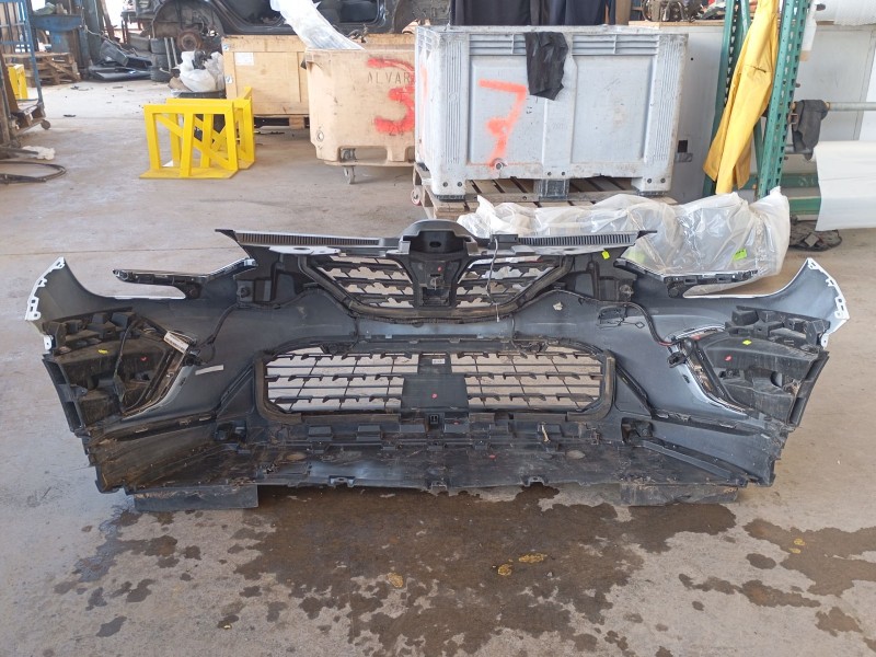 Recambio de paragolpes delantero para renault captur ii (hf_) tce 140 (hfn0) referencia OEM IAM 620227396R  