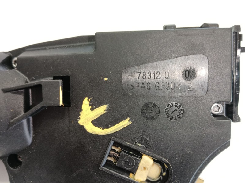 Recambio de mando intermitentes para ford fiesta vi (cb1, ccn) 1.6 tdci referencia OEM IAM   