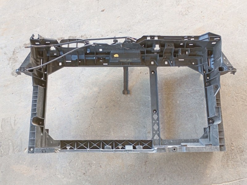 Recambio de panel frontal para ford fiesta vi (cb1, ccn) 1.6 tdci referencia OEM IAM   