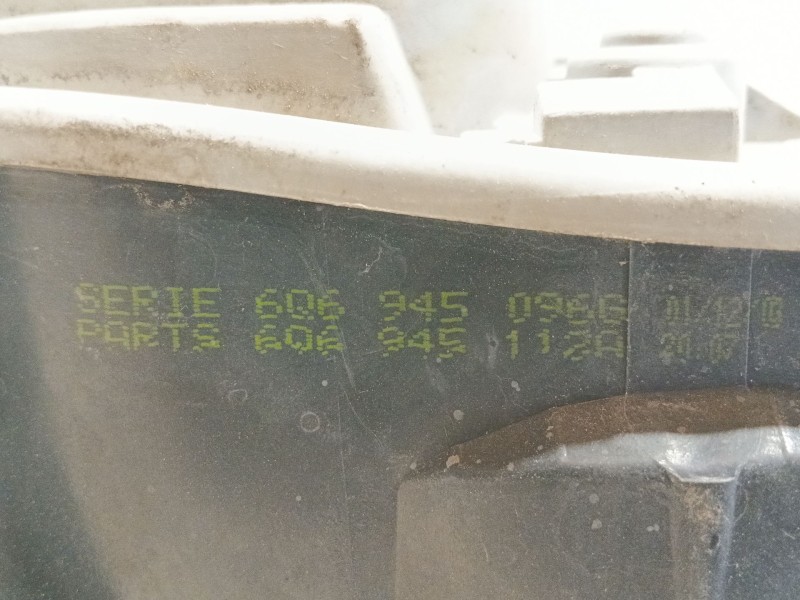 Recambio de piloto trasero derecho para volkswagen polo iv (9n_, 9a_) 1.4 tdi referencia OEM IAM 6Q6945096G  