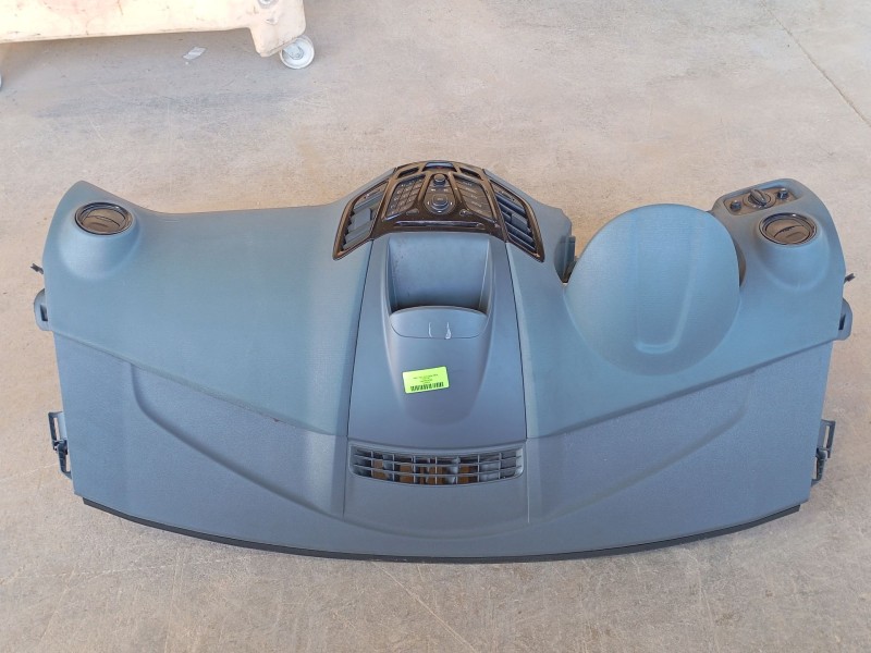 Recambio de salpicadero para ford fiesta vi (cb1, ccn) 1.6 tdci referencia OEM IAM 1811851  