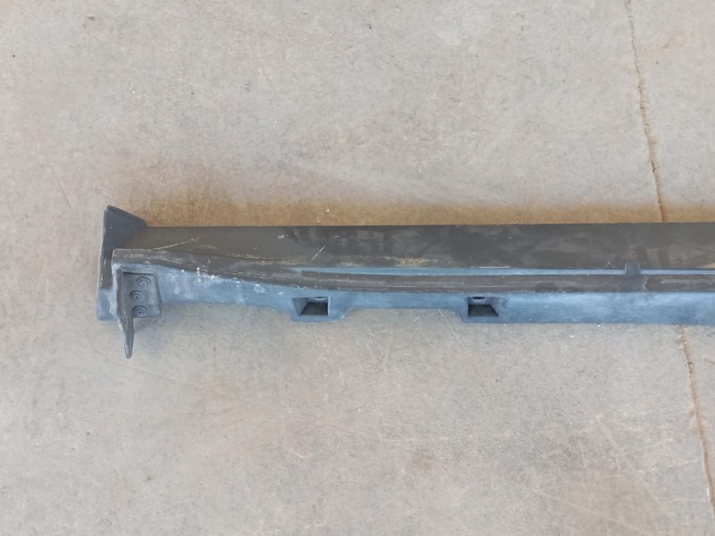 Recambio de faldon lateral para jaguar e-pace (x540) 2.0 d180 awd referencia OEM IAM   