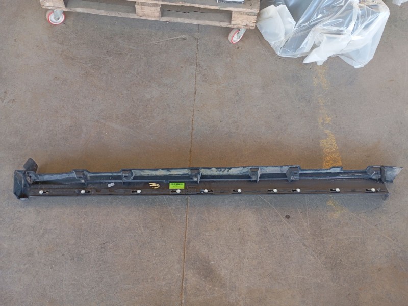 Recambio de faldon lateral para jaguar e-pace (x540) 2.0 d180 awd referencia OEM IAM   