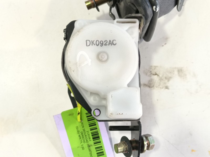 Recambio de cinturon seguridad delantero derecho para isuzu npr77l 3.0d referencia OEM IAM   