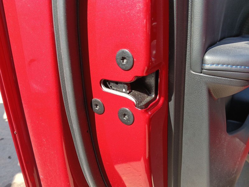 Recambio de cerradura puerta delantera izquierda para mg mg 4 (eh32) ev referencia OEM IAM   