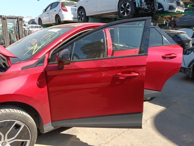 Recambio de puerta delantera izquierda para mg mg 4 (eh32) ev referencia OEM IAM   