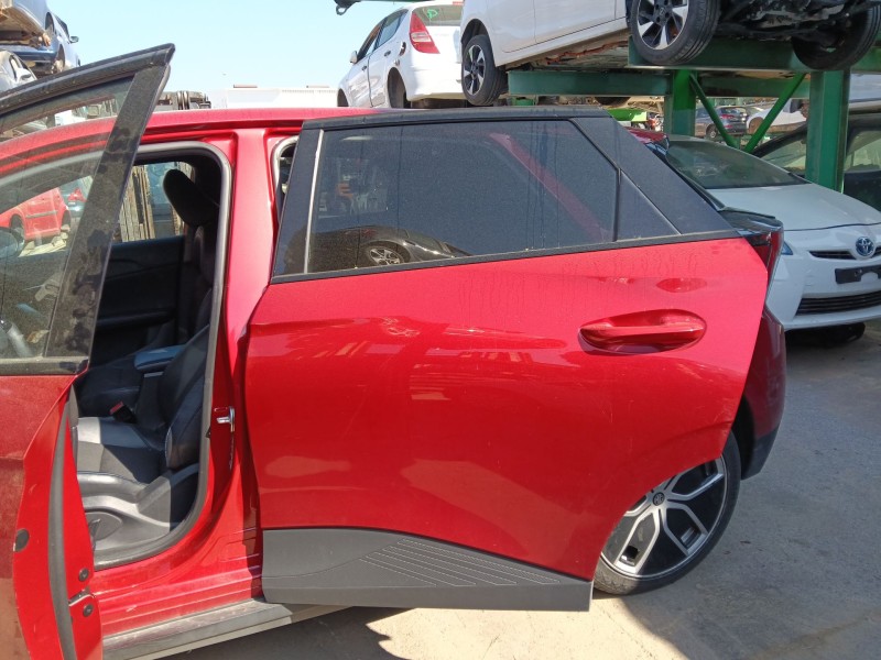 Recambio de puerta trasera izquierda para mg mg 4 (eh32) ev referencia OEM IAM   