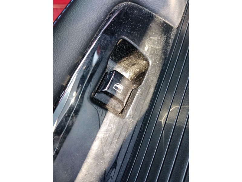 Recambio de mando elevalunas trasero derecho para mg mg 4 (eh32) ev referencia OEM IAM   