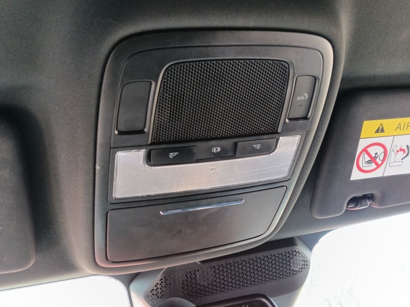 Recambio de luz interior delantera central para mg mg 4 (eh32) ev referencia OEM IAM   