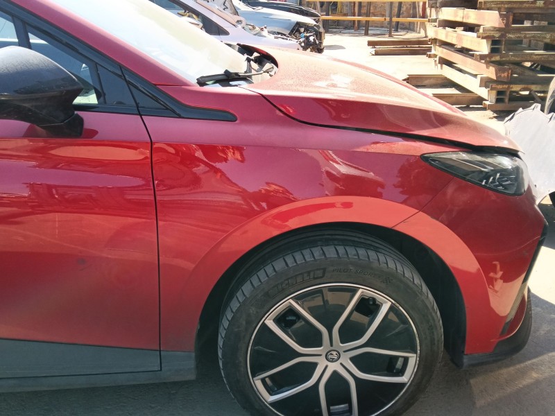 Recambio de aleta delantera derecha para mg mg 4 (eh32) ev referencia OEM IAM   