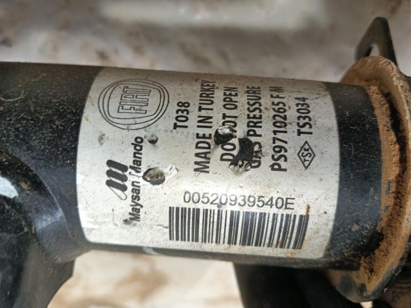 Recambio de amortiguador delantero izquierdo para fiat doblo cargo (263_) 1.6 d multijet referencia OEM IAM 52093954 PS9710265F 