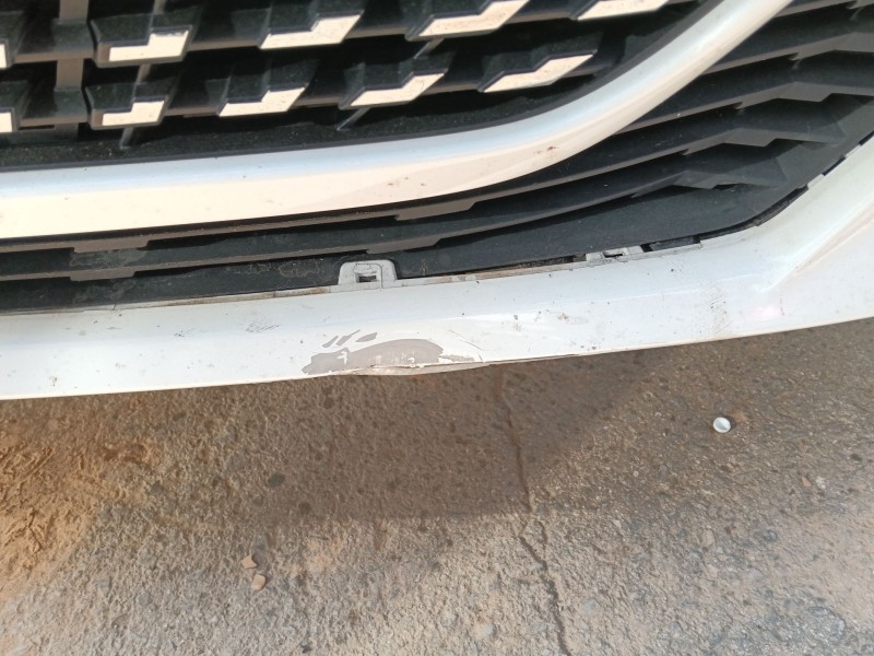 Recambio de paragolpes delantero para peugeot 208 ii (ub_, up_, uw_, uj_) 1.2 puretech 100 referencia OEM IAM   