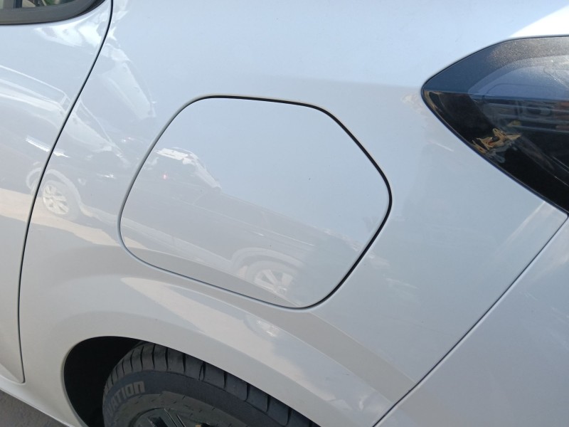 Recambio de tapa exterior combustible para peugeot 208 ii (ub_, up_, uw_, uj_) 1.2 puretech 100 referencia OEM IAM   