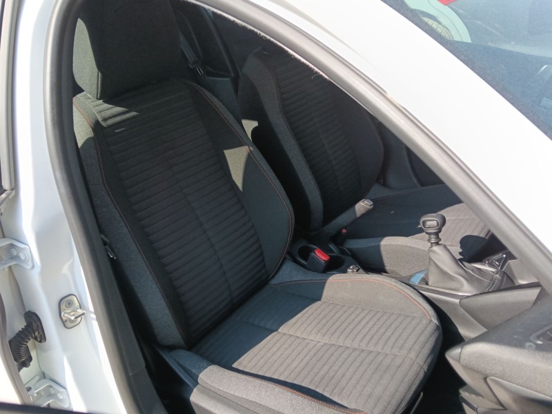 Recambio de asiento delantero derecho para peugeot 208 ii (ub_, up_, uw_, uj_) 1.2 puretech 100 referencia OEM IAM   