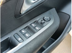 Recambio de mando elevalunas delantero izquierdo para peugeot 208 ii (ub_, up_, uw_, uj_) 1.2 puretech 100 referencia OEM IAM   