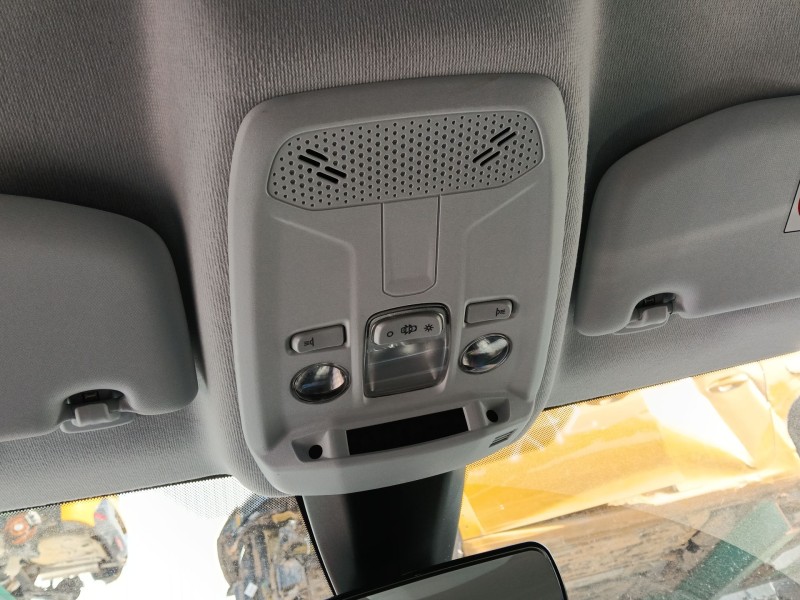 Recambio de luz interior delantera central para peugeot 208 ii (ub_, up_, uw_, uj_) 1.2 puretech 100 referencia OEM IAM   