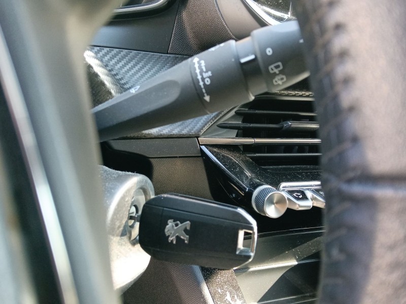 Recambio de mando multifuncion para peugeot 208 ii (ub_, up_, uw_, uj_) 1.2 puretech 100 referencia OEM IAM   