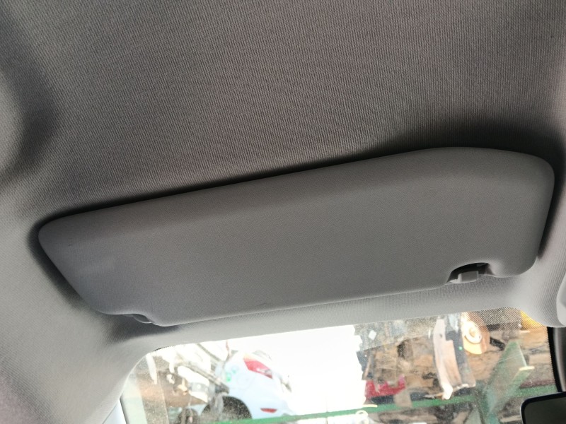 Recambio de parasol izquierdo para peugeot 208 ii (ub_, up_, uw_, uj_) 1.2 puretech 100 referencia OEM IAM   