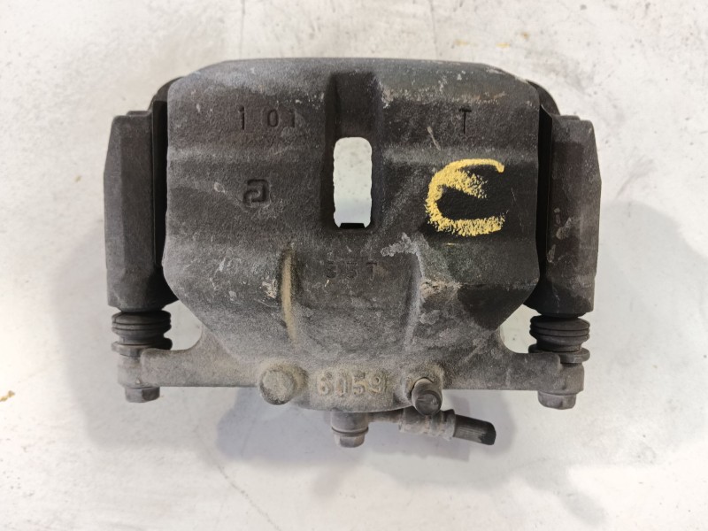 Recambio de pinza freno delantera derecha para nissan qashqai i (j10, nj10) 1.6 referencia OEM IAM 41001JD00A  