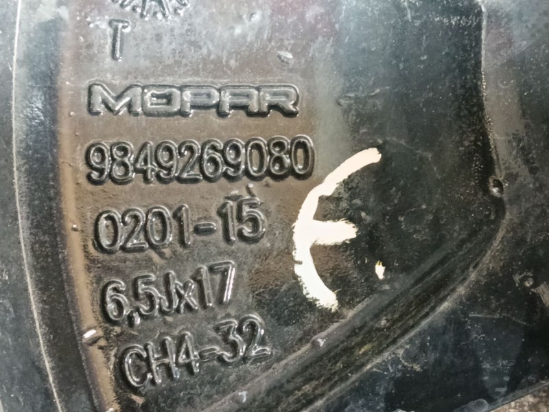 Recambio de llanta para peugeot 2008 ii (ud_, us_, uy_, uj_, ur_, uc_) 1.2 puretech 100 referencia OEM IAM   