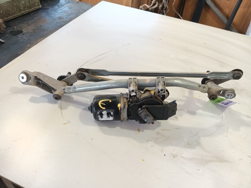 Recambio de motor limpia delantero para nissan qashqai i (j10, nj10) 1.6 referencia OEM IAM   