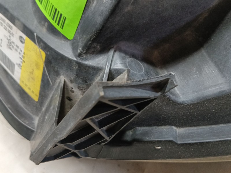 Recambio de faro izquierdo para nissan qashqai i (j10, nj10) 1.6 referencia OEM IAM 26060JD90A 1EF23804201 