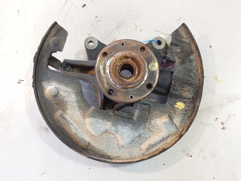 Recambio de mangueta delantera derecha para citroën ds5 2.0 hdi 165 referencia OEM IAM 3647C0  