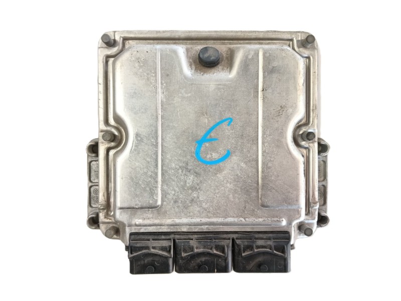 Recambio de centralita motor uce para opel movano a caja/chasis (x70) 2.5 dti (ed, hd, ud0, ud4) referencia OEM IAM   