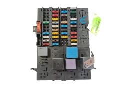 Recambio de caja reles / fusibles para opel movano a caja/chasis (x70) 2.5 dti (ed, hd, ud0, ud4) referencia OEM IAM   