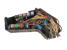 Recambio de caja reles / fusibles para opel movano a caja/chasis (x70) 2.5 dti (ed, hd, ud0, ud4) referencia OEM IAM    2