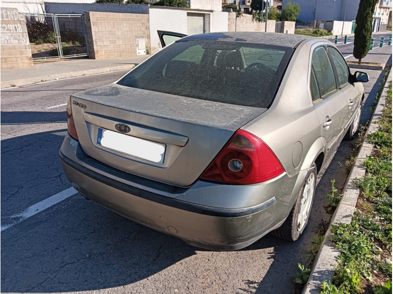 ford mondeo iii sedán (b4y) del año 2002