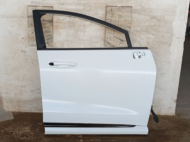 Recambio de puerta delantera derecha para ford puma (j2k, cf7) 1.0 ecoboost referencia OEM IAM 2405128  