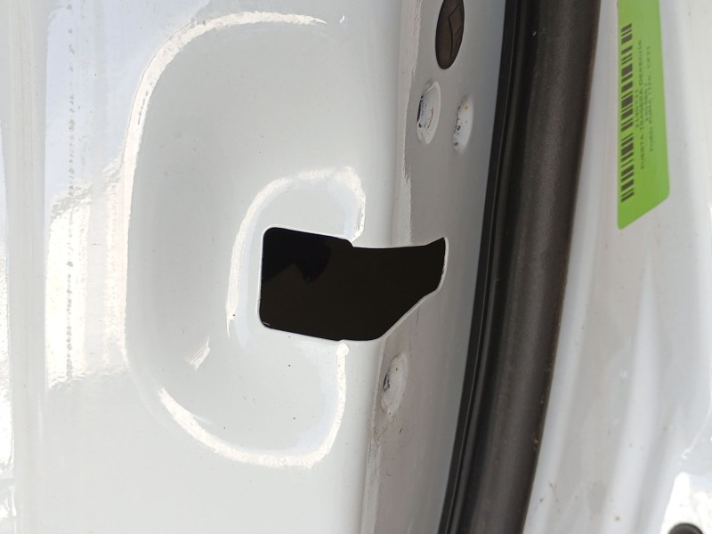 Recambio de puerta trasera derecha para ford puma (j2k, cf7) 1.0 ecoboost referencia OEM IAM 2405667  