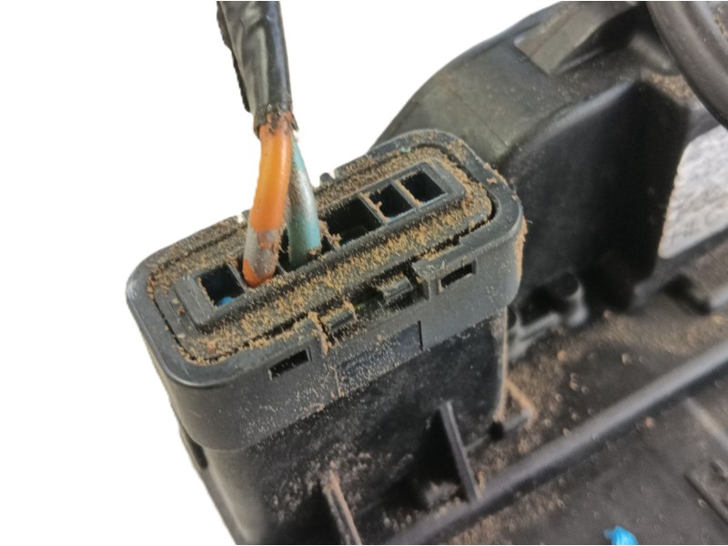 Recambio de cerradura puerta trasera izquierda para nissan qashqai i (j10, nj10) 1.6 referencia OEM IAM 82501JD90C  