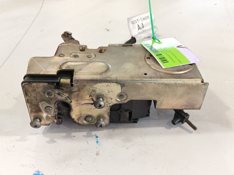 Recambio de cerradura puerta trasera derecha para ford transit autobús (fd_ _, fb_ _, fs_ _, fz_ _, fc_ _) 2.2 tdci referencia O